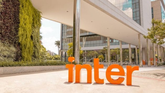 Banco Inter (BIDI11, BIDI4 e BIDI3) vai sair do Brasil