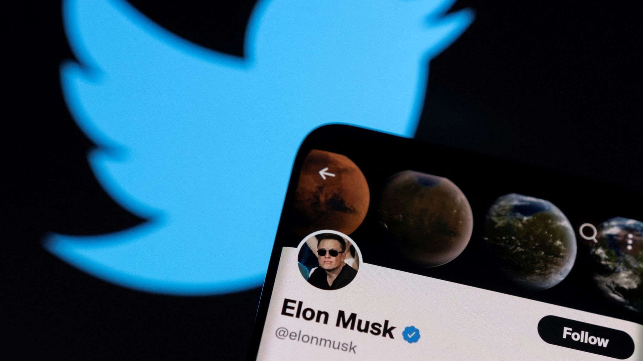 Ações do Twitter fecham em alta de 7,4% após Musk comprar rede por US$ 44 bilhões