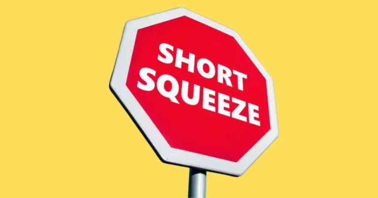 Placa de pare vermelha com a frase 'Short Squeeze', representando o fenômeno de alta repentina nas ações devido a posições vendidas