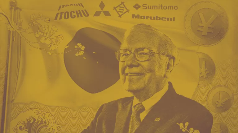 Warren Buffett sorrindo com bandeira do Japão ao fundo e logos de grandes empresas japonesas.