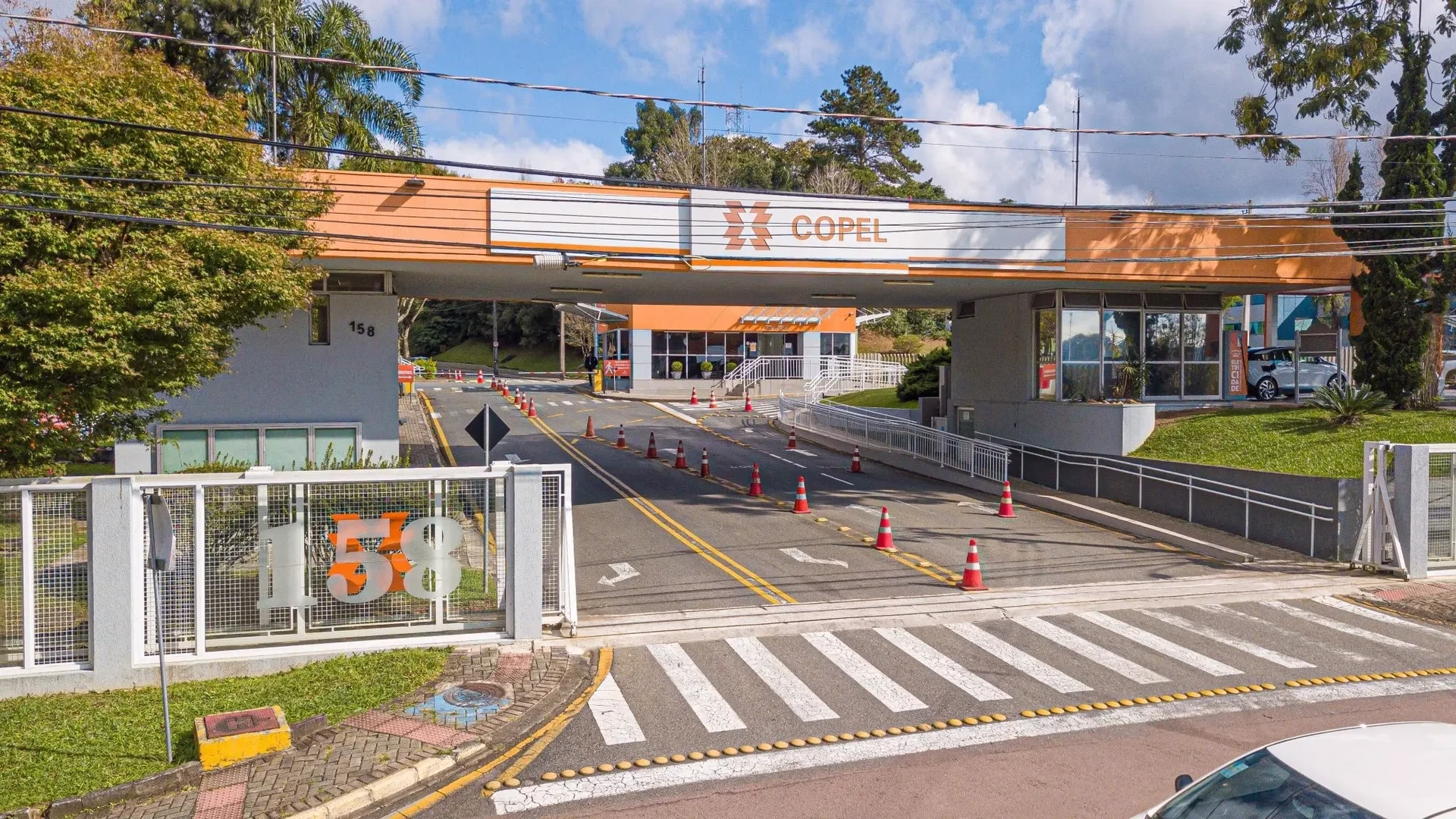 Vale a pena investir em Copel (CPLE3) mesmo com o dividendo cortado?