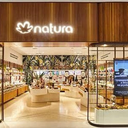 Ações da Natura (NTCO3) disparam mais de 16% e lideram alta da bolsa na véspera do balanço;